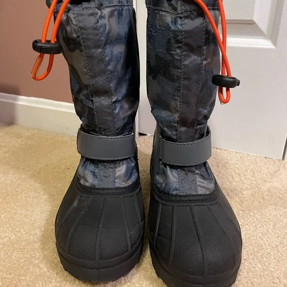 Columbia Camouflage Winter Boots - Picture 5 of 6